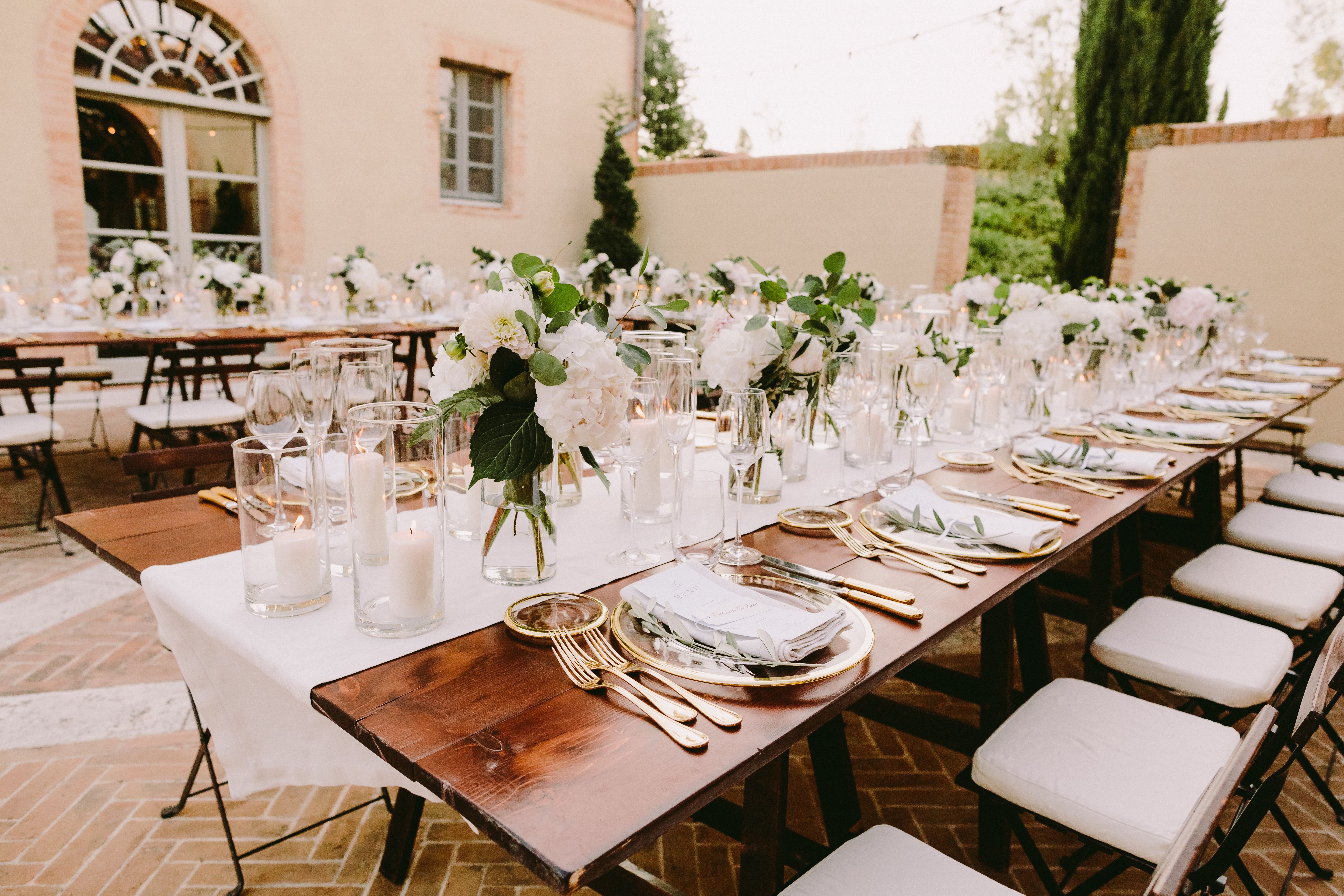 2. Lista de invitați